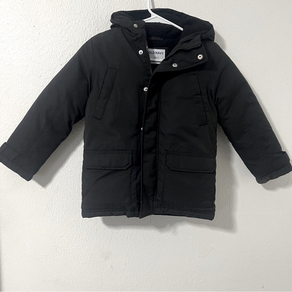 Old Navy Small (6-7) Black Boys Hooded Zip-Front Water-Resistant Jacket NWOT - Picture 2 of 11